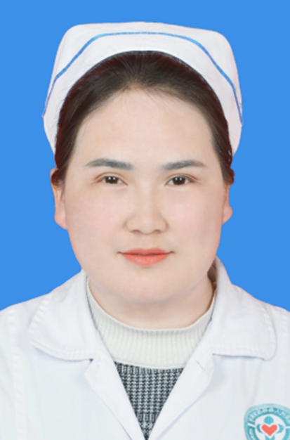 董新姣