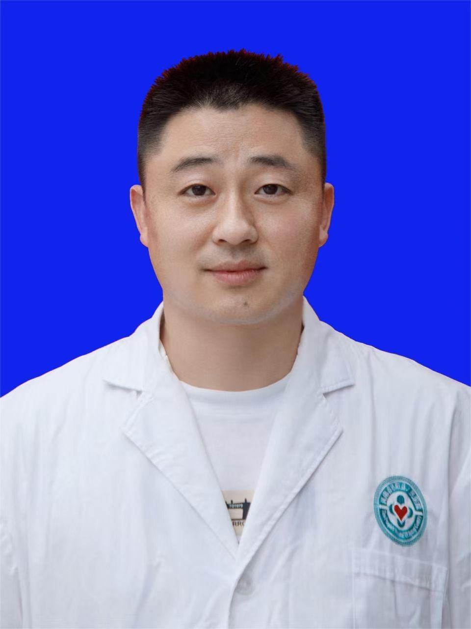 李辉