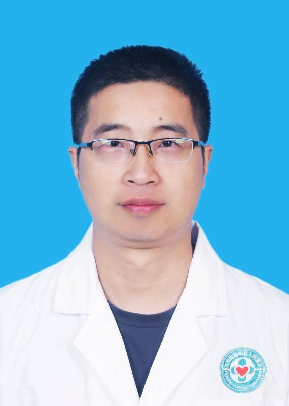 李哲