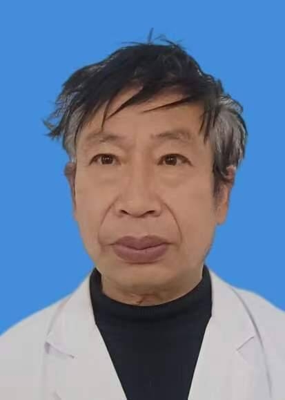 李华