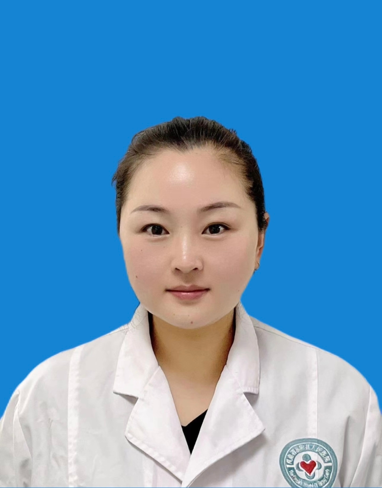 李莹